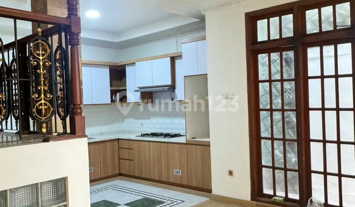 For Rent: Neat, Ready-to-Occupy House in Griyaloka Sector 1.3 BSD 2