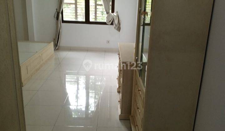 Dijual Rumah Bagus Di Whelford Greenwich Bsd Bagus 2