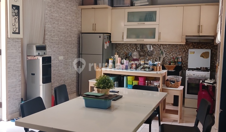 Dijual Rumah di Vineyard The Green BSD 2