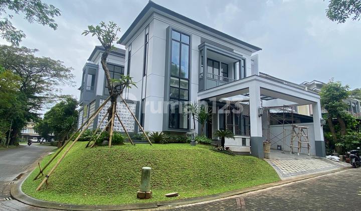 Luxury House in BSD City, Brand New Premium Delatinos Specification in BSD 2