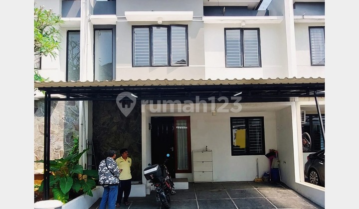 Rumah di Ciputat dekat Bintaro Xchange dan Kampus UPJ, Bebas Banjir   Jalan Suka Bakti,  Ciputat - Tangerang Selatan