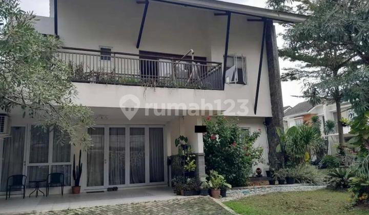 House in BSD City, Hook Position, 3 Floors, Ready to Occupy in Sevilla BSD Tangsel