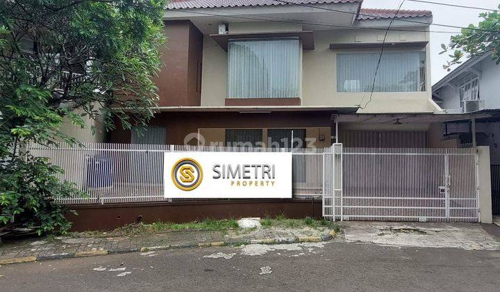 Rumah Mewah di Bintaro Sektor 5, Dekat Kampus Stan Bintaro 1