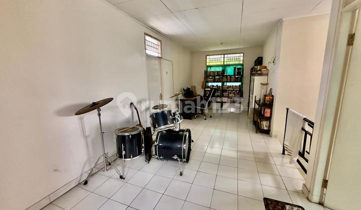 Rumah Sektor 9 Bintaro Jaya, Bebas Banjir Posisi Hook 2