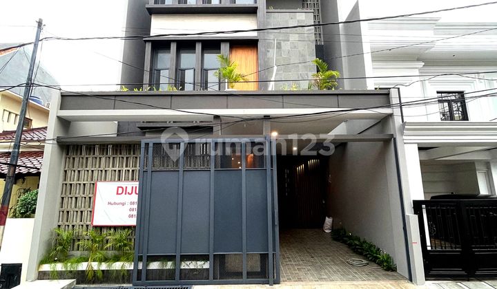 Rumah Di Pondok Indah Alam Permai Jakarta Selatan, Brand New 3 Lantai