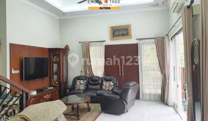 House in BSD Near Rawa Buntu Station, Split Level with Swimming Pool 2