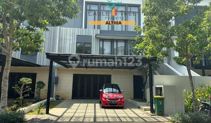 House for Sale in Navapark BSD City, Near The Breeze BSD