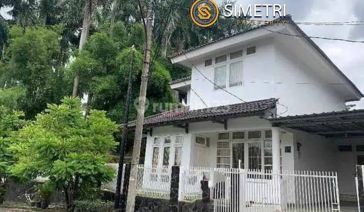 Rumah di Bintaro Sektor 9, Halaman Luas Dekat Masjid Raya Bintaro 1