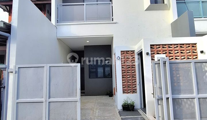 House in Ciputat Near KRL Station and Bintaro, Brand New Ready to Occupy