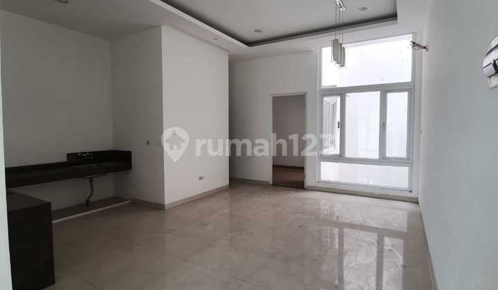 *Cheap Sale 6X21 Semi Furnished House, Duri Kepa Row, 4 Car Street, West Jakarta..* (Code Rmrg 2969) 2