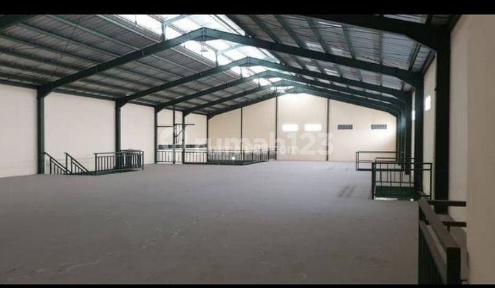*For Rent: Strategic 2-Story Warehouse in the Bandengan Area, North Jakarta.*(Code Rmrg2933)