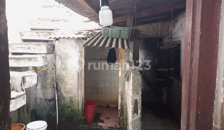 Rumah Lama Hitung Tanah  Di Bendungan Hilir, Jakarta Pusat.(Kode Rmrg1713) 4