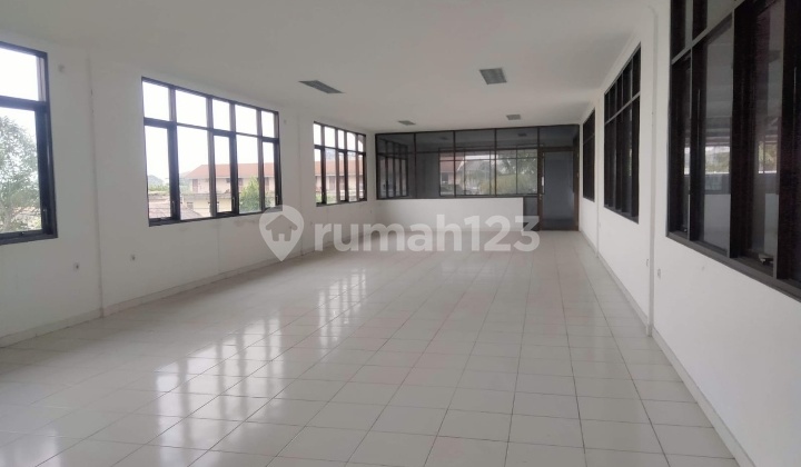 DiSewakan Gudang Baru, Hitung Bangunannya Saja LT 8,340m2 dan LB 3,190m2 Di Tangerang, Banten.(Kode Rmrg1719) 3