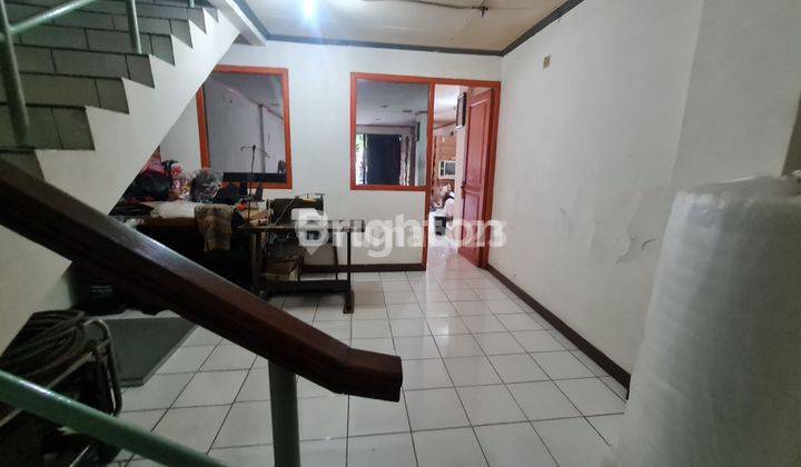 RUKO 4 LANTAI LEBAR 5,2METER DI LATUMENTEN, JAKARTA BARAT (KODE RMRG 2496) 2