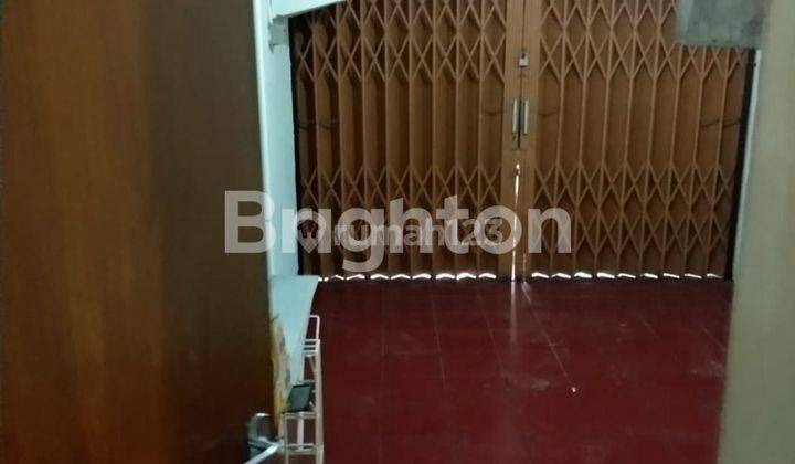 RUMAH LAMA HITUNG TANAH SIAP HUNI DI DEKAT TOMANG, KOTA BAMBU UTARA, JAKARTA BARAT (KODE RMRG 2689) 2