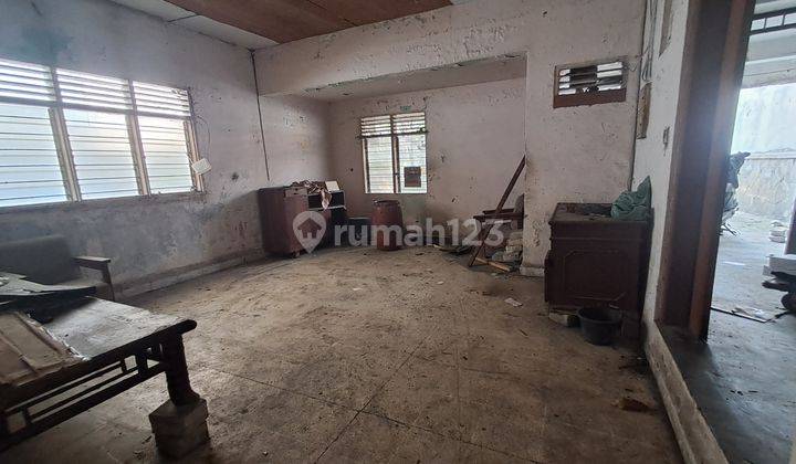 *disewakan Rumah Semi Gudang Eks Percetaka ,bangunan Lama Butuh Renov Di Krukut, Taman Sari, Jakarta Barat..*(kode Rmrg 2766) 1