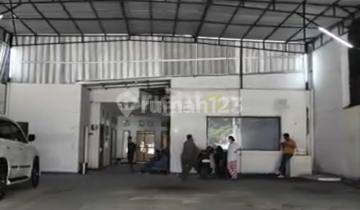 *Disewakan Bangunan Eks Bengkel dan Tanah Luas 540M2 di Pinggir Jalan Jembatan Lima, Jakarta Pusat..*(Kode Rmrg 2943 ) *Disewakan Bangunan Eks Bengkel dan Tanah Luas 540M2 di Pinggir Jalan Jembatan Lima, Jakarta Pusat..*(Kode Rmrg 2943 )