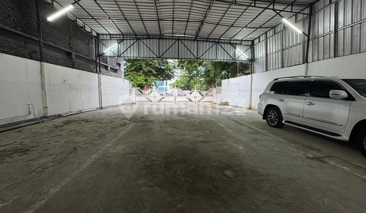 *Disewakan Bangunan Eks Bengkel dan Tanah Luas 540M2 di Pinggir Jalan Jembatan Lima, Jakarta Pusat..*(Kode Rmrg 2943 ) *Disewakan Bangunan Eks Bengkel dan Tanah Luas 540M2 di Pinggir Jalan Jembatan Lima, Jakarta Pusat..*(Kode Rmrg 2943 )