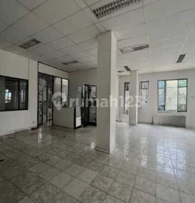 *For Sale Cheap & For Rent 2 Units Office Building Flood-Free in Kemayoran, Central Jakarta..* (Code Rmrg 3007) *For Sale Cheap & For Rent 2 Units Office Building Flood-Free in Kemayoran, Central Jakarta..* (Code Rmrg 3007)