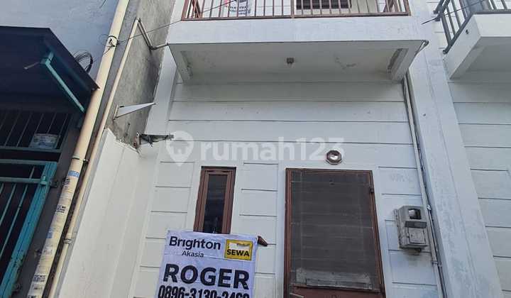 For Rent: 3-Story House, Size 3.3 x 7.5, in an Alley in Pejagalan, North Jakarta. (Code Rmrg2882)