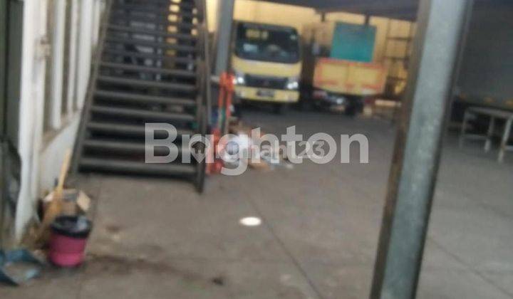 GUDANG DI PINGGIR JALAN RAYA SEKITAR CAKUNG, JAKARTA TIMUR (KODE RMRG 2673) 2