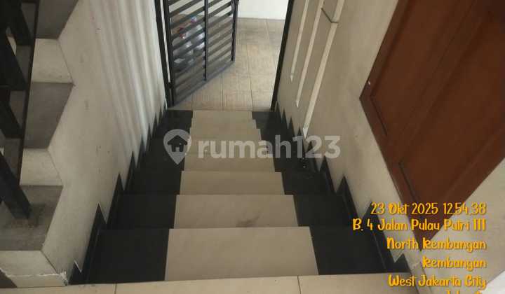 *Disewakan Rumah Uk 8 X 20, di Permata Buana, Kembangan Utara, Jakarta Barat..*(Kode Rmrg3016) *Disewakan Rumah Uk 8 X 20, di Permata Buana, Kembangan Utara, Jakarta Barat..*(Kode Rmrg3016)