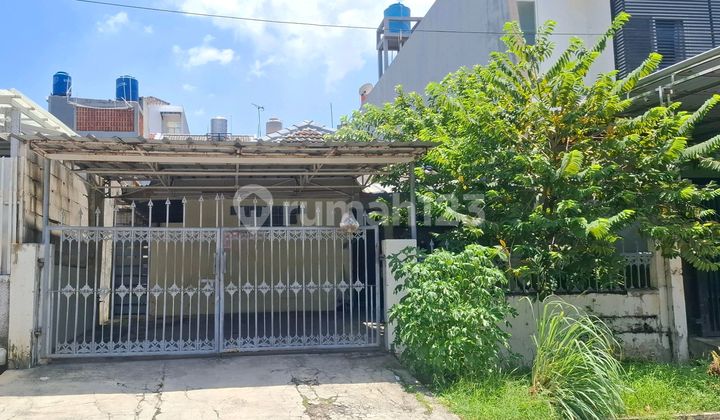 Rumah Lokasi Strategis di Kelapa Gading, Dekat Pasar Mandiri 2
