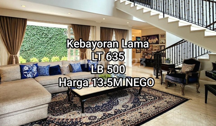 Luxury Hook House at Attractive Price in Kebayoran Lama