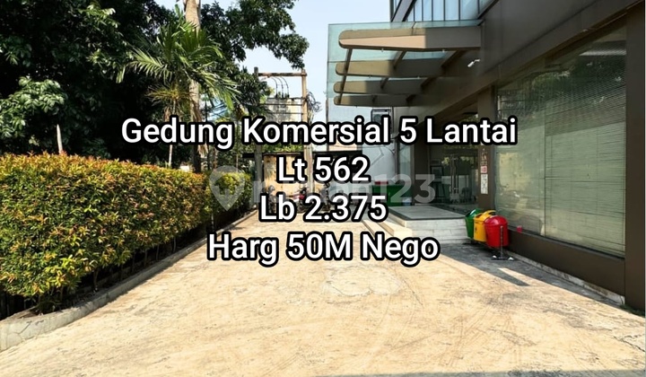 5-Story Commercial Building in Thamrin, Central Jakarta 5-Story Commercial Building in Thamrin, Central Jakarta