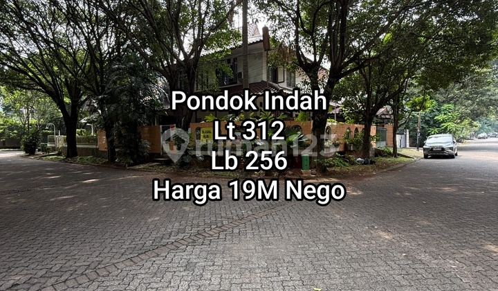 Rumah Hook Di Pondok Indah Jakarta Selatan