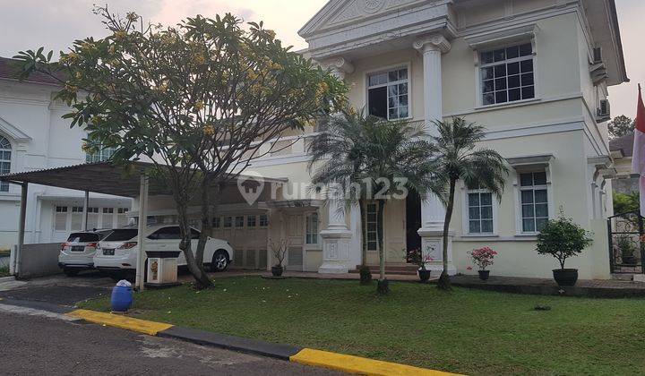 Rumah 2 lantai depan taman Legenda Wisata 1