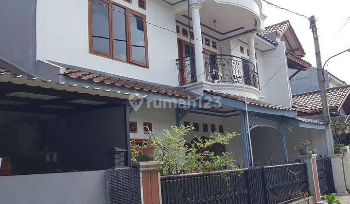 Rumah 2 Lantai siap huni 1