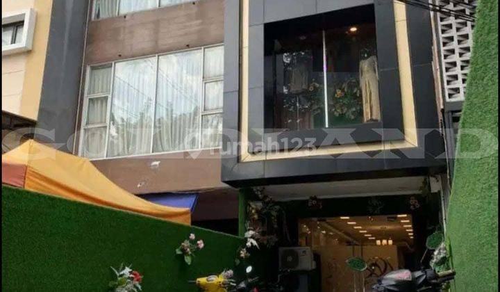  Ruko Dijual Tebet, Strategis, Luas 4,5x26 Meter, Kode 18037 Dj 1