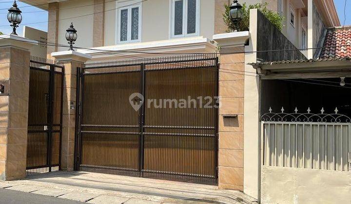 Rumah Dijual Kebayoran Baru, Luas 16x25 Meter, Kode 18932 Fd 1