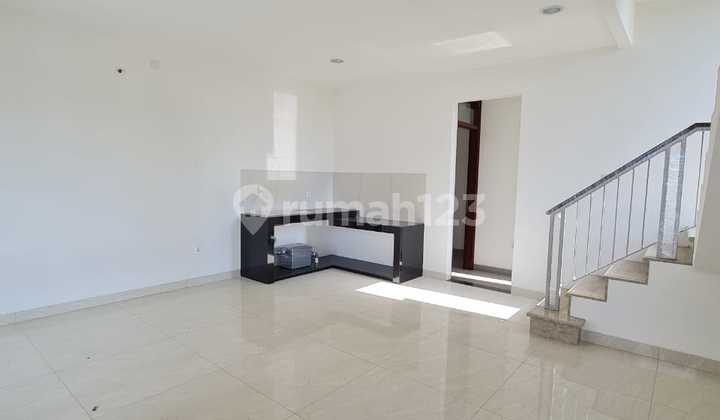 Dijual Rumah Pik, Bagus dan Rapih, Luas 12X10 Meter, Kode :13758 Js 2