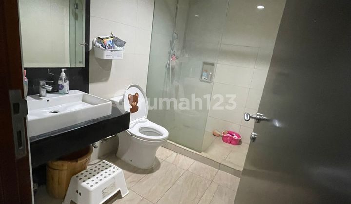 Apartemen Dijual The Kensington Royal Suites, Full Furnish, Luas 148,8 Meter, Kode :21433 Br 2