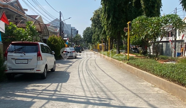 House for Sale in Kelapa Gading, Size 12x20 Meters, Code: 21140 Fd/Wb 2