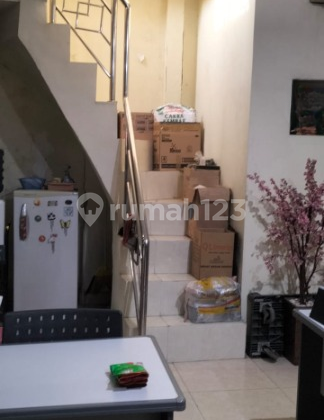 House for Rent Sumur Batu, Strategic Location, Area 318 Meters, Code: 21215 Bn