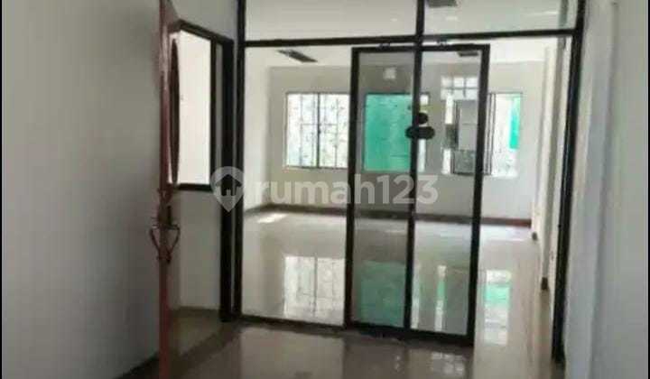 Rent a Shop in Mangga Besar, Area 5X14 Meters, Code: 21474 Ha 2