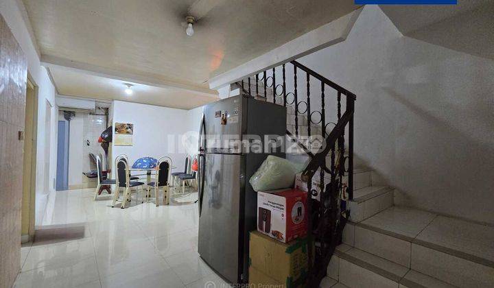 Rumah 2 Lantai Kavling Polri Jelambar Lokasi Strategis Lt 119m2 2