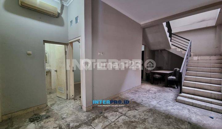 Rumah Dijual Cepat 2 Lantai di Taman Cosmos Kedoya Utara Jakbar 2