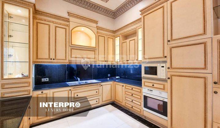 Disewakan Rumah Hook Klasik Mewah Intercon Full Marmer Lt. 1000m2 14