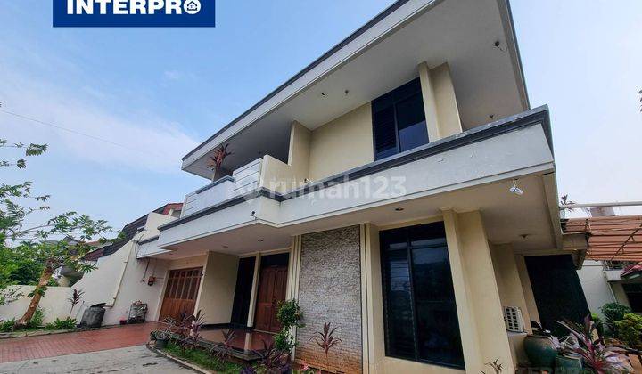 Rumah 2 Lantai Area Private Taman Kedoya Baru 2