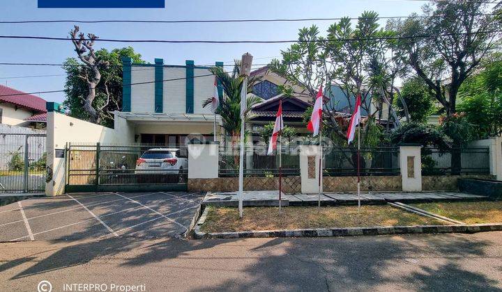 Rumah Hook Depan Jalan Boulevard Taman Alfa Indah Lt 400m2 1