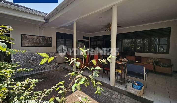 Rumah Hitung Tanah 400m2 Taman Aries Lingkungan Asri Dan Tenang Rumah Hitung Tanah 400m2 Taman Aries Lingkungan Asri Dan Tenang