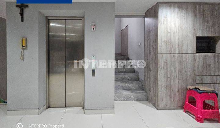 Rumah 3 Lantai Bangunan Baru Ada Lift Taman Intercon Kebon Jeruk, Jakarta Barat 2