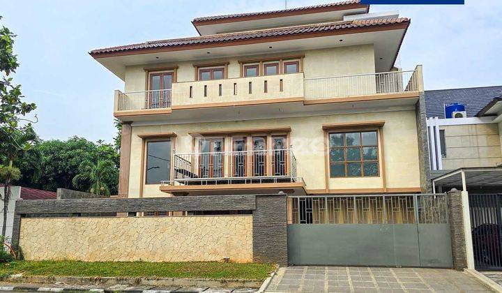 Rumah Mewah di Taman Villa Meruya Siap Huni Luas 374m2  1