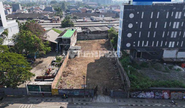 Tanah Badan Bentuk Kotak 1.110m2 Daan Mogot Raya Sebrang KFC 1