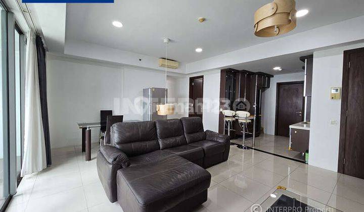 ruang tamu apartemen st moritz puri indah
