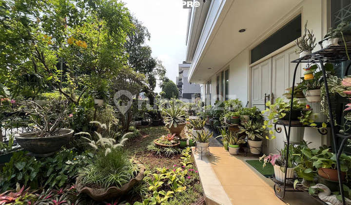 Rumah Hook 2 Lantai Taman Permata Buana Full Furnished - 340m2 2